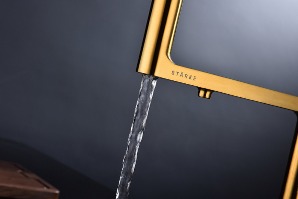 Смеситель для кухни с подключением к фильтру  Paulmark Tornado To213402-BG