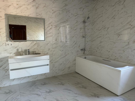 Смеситель для ванны Jacob Delafon Kumin E99460-CP