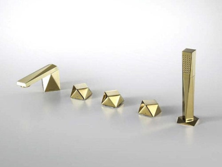 Смеситель встраиваемый Bravat Diamond F518102G-DE GOLDEN