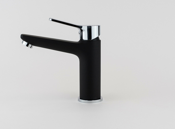 Смеситель для раковины Esko Dubai DI 26, Черный Хром