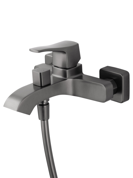 Смеситель для ванны с душем WONZON & WOGHAND FLEX, темный графит WW-88037072-BGM Смеситель для ванны с душем WONZON & WOGHAND FLEX, темный графит WW-88037072-BGM