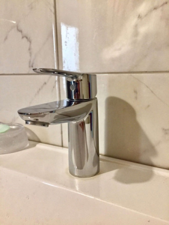 Смеситель однорычажный для раковины Grohe BauEdge 23330 000 (23330000) хром