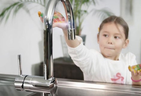 Сенсорный однорычажный смеситель для мойки 1/2“ Grohe Minta Touch 31358 DC0 (31358DC0)