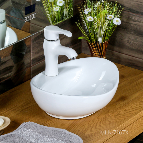 Раковина накладная (41х33) Melana 7167X-805