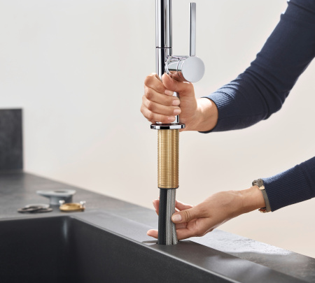 Смеситель для кухни с выдвижным изливом Hansgrohe Talis M54 2jet 72800000 хром