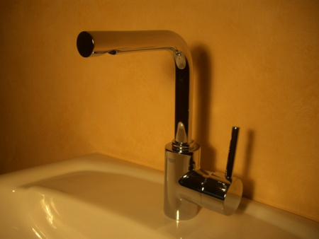 Смеситель однорычажный для раковины DN 15 , Grohe Essence 32628 000 (32628000)