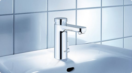 Смеситель для раковины автоматический Grohe Eurosmart Cosmopolitan S 36317 000 (36317000) хром 