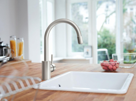 Смеситель однорычажный для мойки DN 15 Grohe Concetto 32663 DC1 (32663DC1) суперсталь
