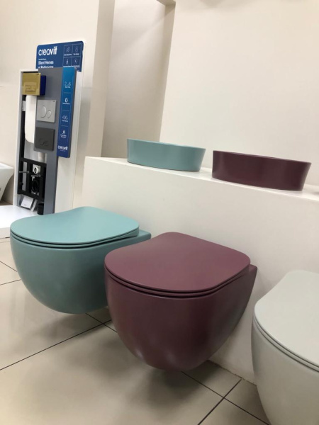 Унитаз подвесной безободковый Creavit Free FE322-11BR00E-0000