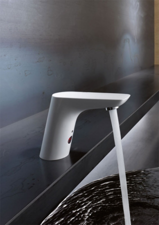 Смеситель для раковины электронный Kludi Balance 5210091