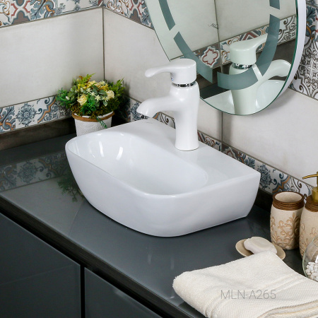 Раковина подвесная (42х28) Melana A265-803