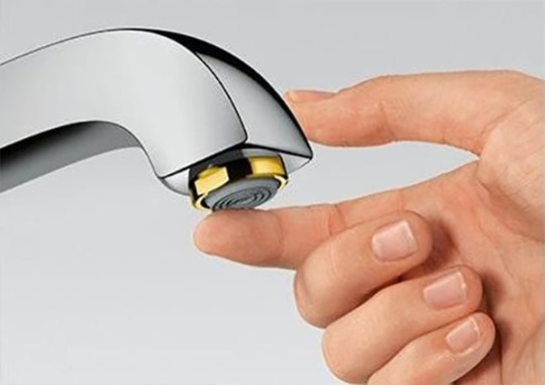 Смеситель для раковины Hansgrohe Metropol 31302000