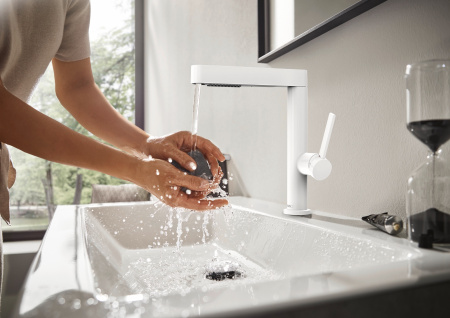 Смеситель для раковины с донным клапаном Push-Open Hansgrohe Finoris 76063700 белый матовый