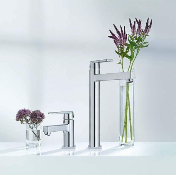 Смеситель для раковины Grohe Quadra 32630 000  (32630000) Смеситель для раковины Grohe Quadra 32630 000  (32630000)