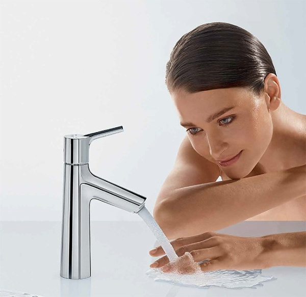 Смеситель для раковины Hansgrohe Talis S 72021000 Смеситель для раковины Hansgrohe Talis S 72021000