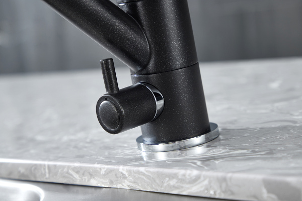 Смеситель для кухни с подключением к фильтру  Paulmark Hessen He213017-418