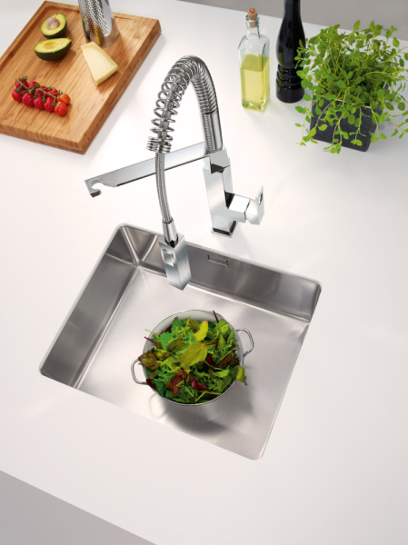 Смеситель для кухни однорычажный Grohe Eurocube 31395 DC0 (31395DC0) суперсталь
