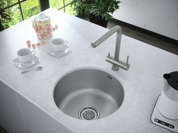 Кухонная мойка Paulmark Werra PM404646-BS брашированная нерж. сталь