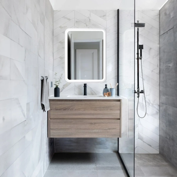 Зеркало с подсветкой Art&Max GENOVA AM-Gen-600-800-DS-F-White сенсорным выключателем