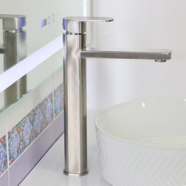 Смеситель для раковины Melana Stello 610302