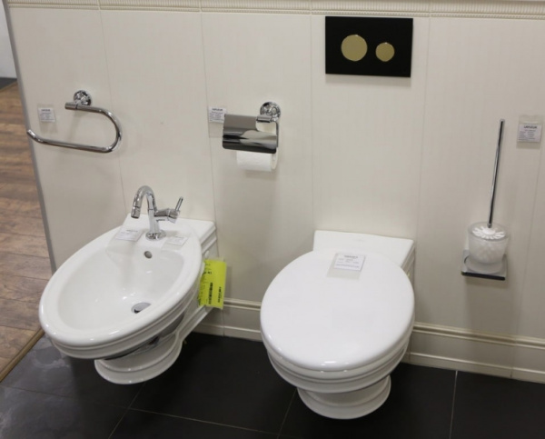 Биде подвесное Villeroy & Boch Amadea 7E86B1R2