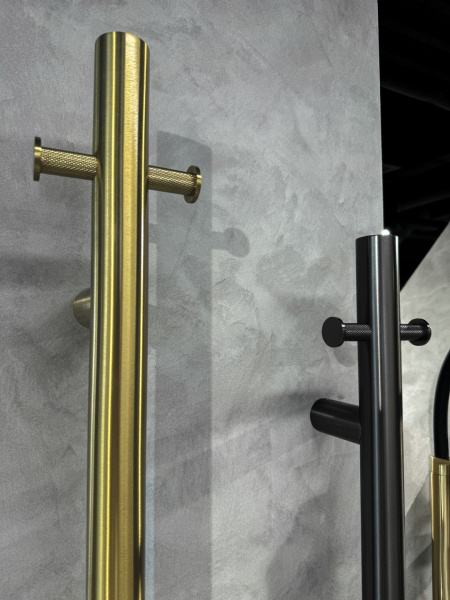Полотенцесушитель электрический Uno MATT GOLD 726-MG Полотенцесушитель электрический Uno MATT GOLD 726-MG