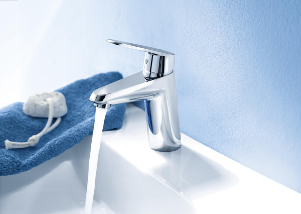 Смеситель для раковины однорычажный Grohe Eurodisc Cosmopolitan 32469 20E (3246920E) хром