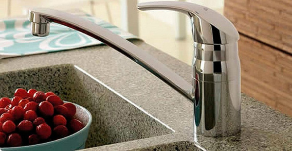 Смеситель для кухни однорычажный Grohe Euroeco 32750 000 (32750000) хром