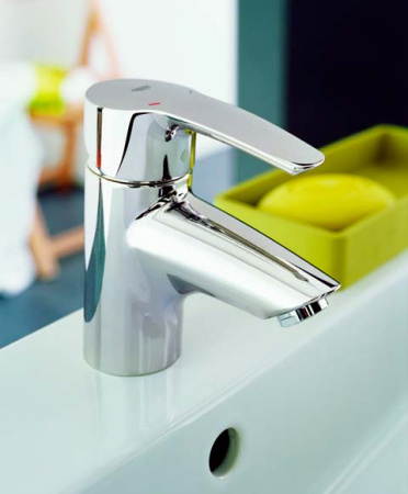 Смеситель для раковины Grohe Eurostyle 33558 001 (33558001) хром 