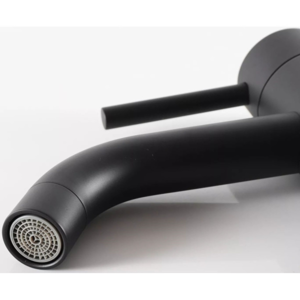 Смеситель для раковины Gid Inga SS096-BM-K Смеситель для раковины Gid Inga SS096-BM-K