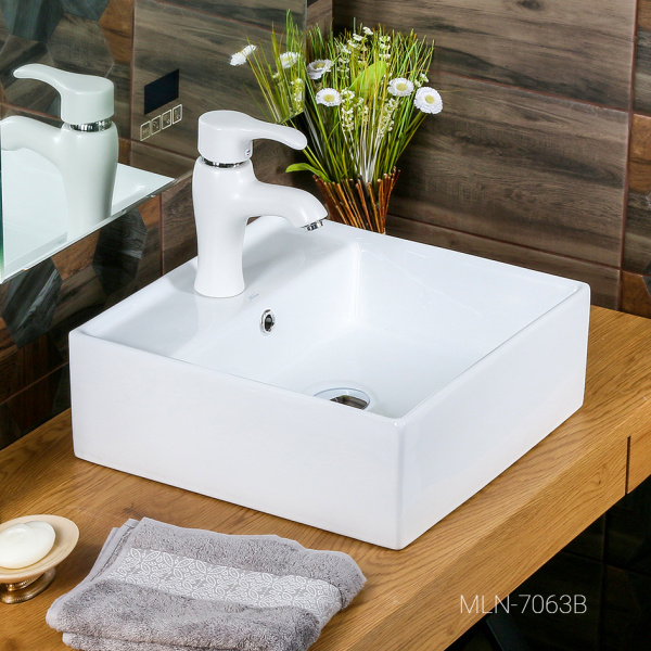 Раковина накладная  (40,5х40,5) Melana 7063B-805