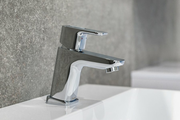 Смеситель для раковины Ravak 10° TD 011.00 X070063