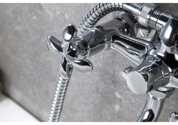 Смеситель для ванны Lemark Flora (LM0151C)