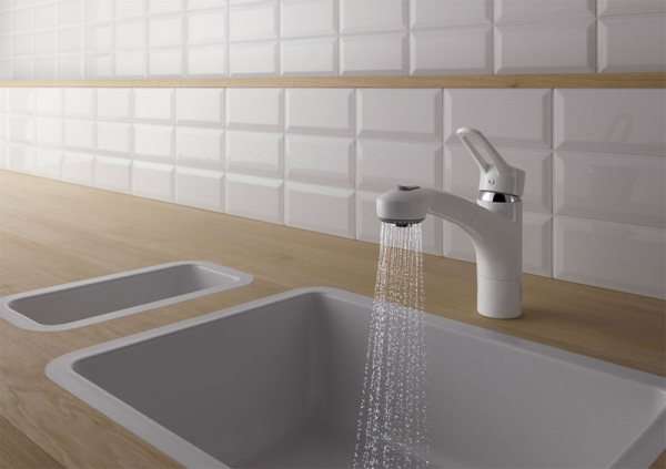 Смеситель для кухни с выдвижным изливом Kludi MX 399419262