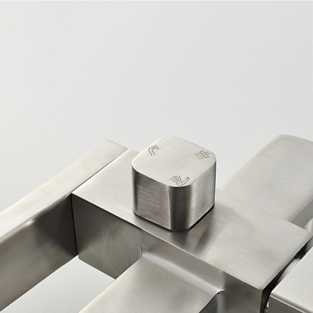 Душевая система с изливом Melana Cubo 610207