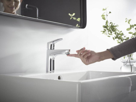 Смеситель для раковины с донным клапаном Hansgrohe Focus 31607000 хром