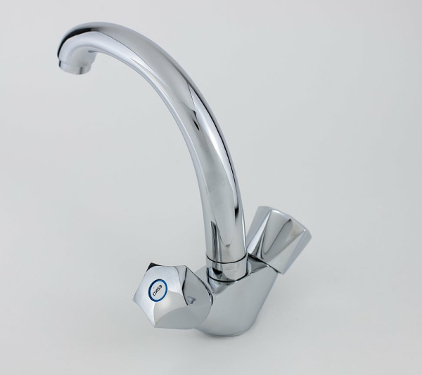 Смеситель для раковин ESKO MOSCOW MS 26