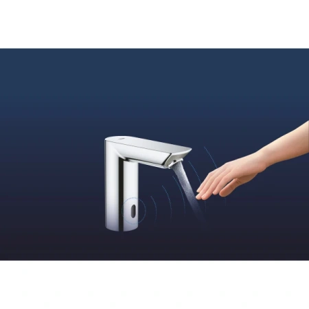 Смеситель для раковины cенсорный Grohe Bau Cosmopolitan E 36452 000 (36452000) хром