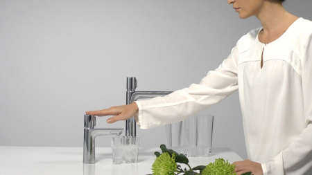 Смеситель для раковины с донным клапаном Hansgrohe Talis Select E 71752000 хром