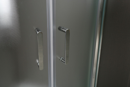 Душевой уголок (90х90) BelBagno UNO-195-R-2-90-P-Cr