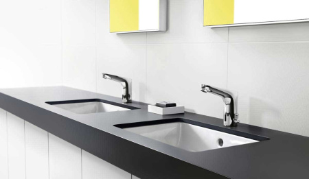 Смеситель для раковины электронный HANSGROHE Focus 31171000