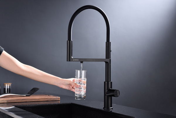 Смеситель для кухни с подключением к фильтру  Paulmark Tornado To213402-401