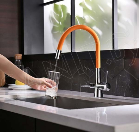 Смеситель для кухни Lemark Comfort с подключением к фильтру с питьевой водой (LM3075C-Orange)