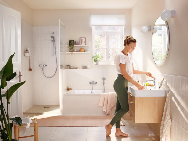 Смеситель для душа однорычажный с 2 режимами расхода воды Hansgrohe Rebris S 72643000 хром