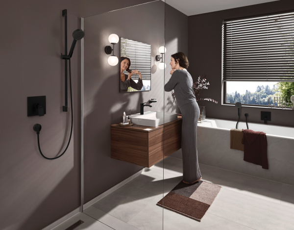 Смеситель для ванны встраиваемый Hansgrohe Vivenis 75415670 черный матовый
