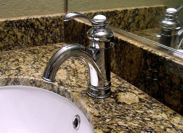 Смеситель для раковины Jacob Delafon Fairfax E72090-CP