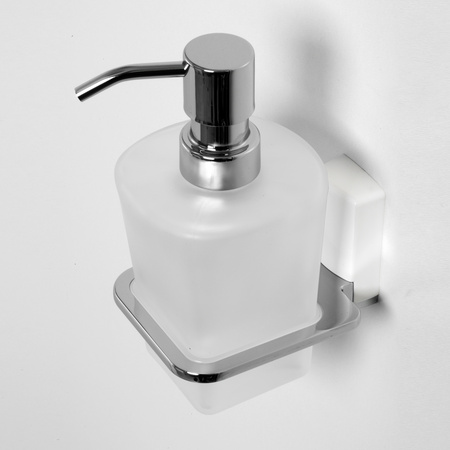 Дозатор для жидкого мыла  WasserKRAFT Leine K-5099WHITE