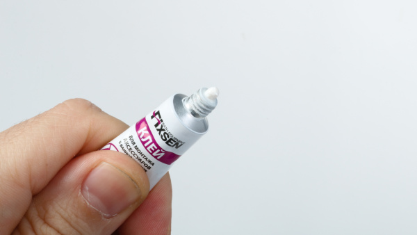 Клей для монтажа аксессуаров FIXSEN FX-90