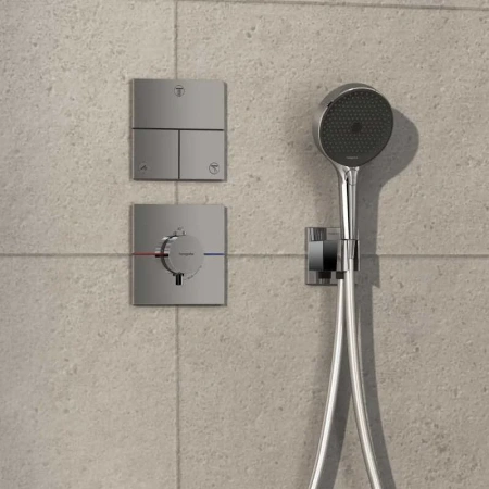 Термостат для душа с регулировкой напора Hansgrohe ShowerSelect Comfort E 15574000 хром