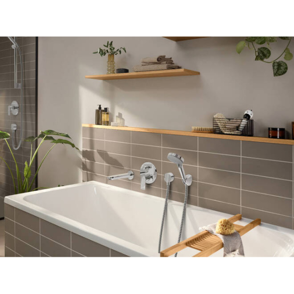 Смеситель для ванны Hansgrohe Rebris E 72469000